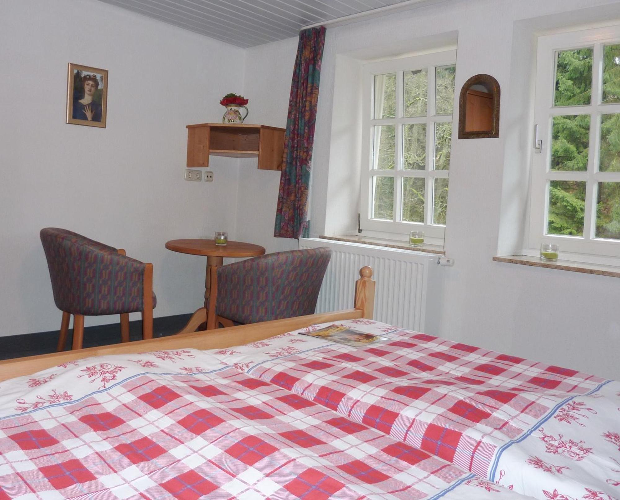 Hof Guttels Waldgasthof Ferienpension Rotenburg an der Fulda Rom bilde
